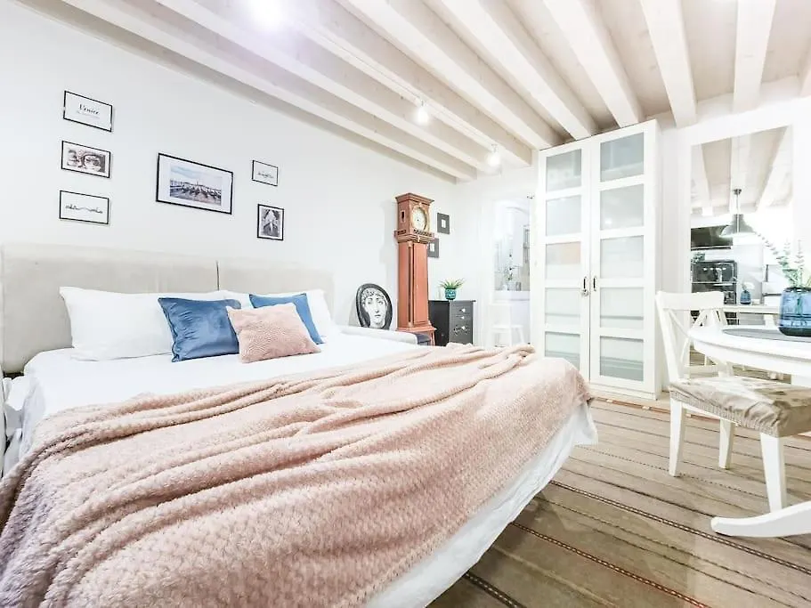 Serenissima Charming Home - In The Heart Of Venice 0*,  Italy