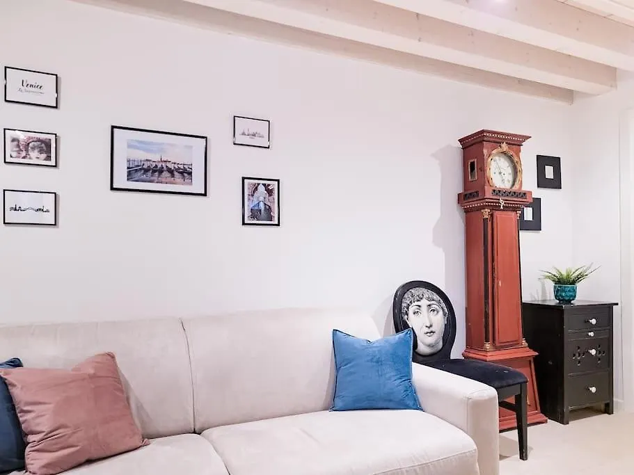 Apartment Serenissima Charming Home - In The Heart Of Venice Italy